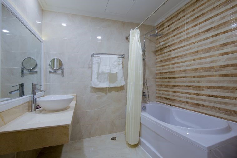 Phòng Deluxe Twin Sea View